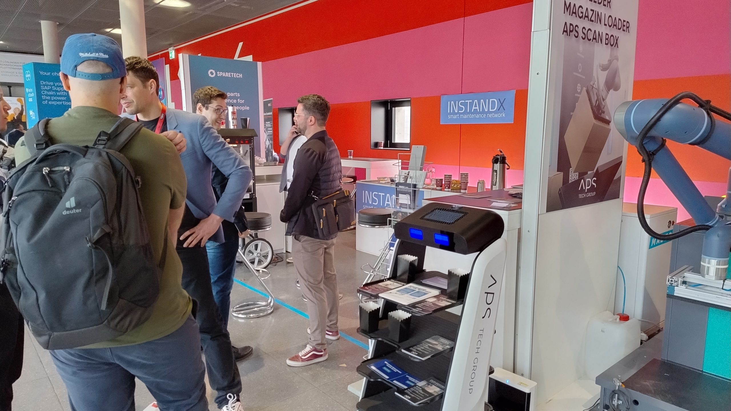 Networking und Begegnung in der Smart Maintenance Lounge